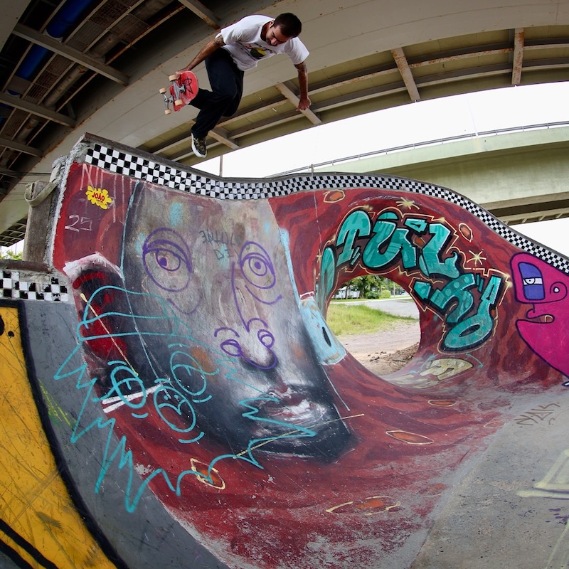 Entulho DIY Skatepark 188